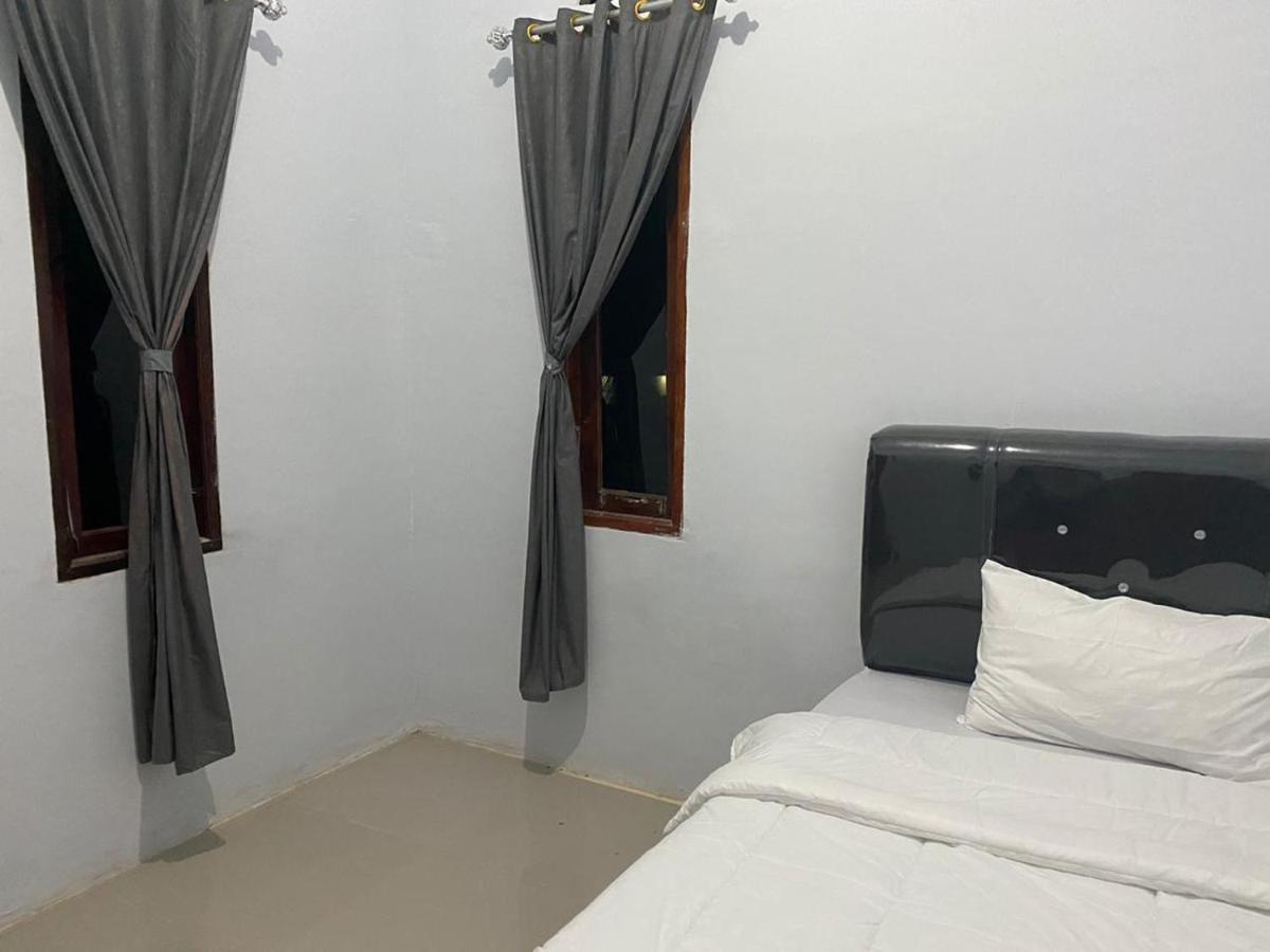Khalisa Home Syariah Pontianak Kültér fotó